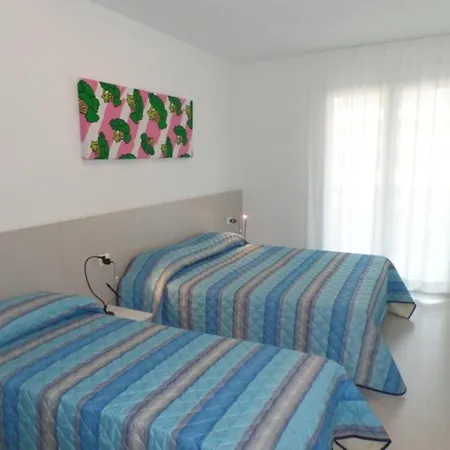 Apartment Cozy With Rooftop Pool *